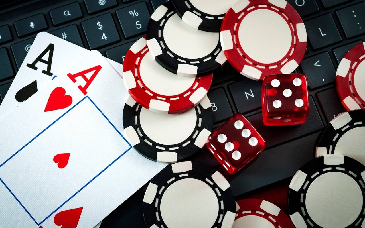 Facts and Lies About Online Casino Games – Poker News and Tips